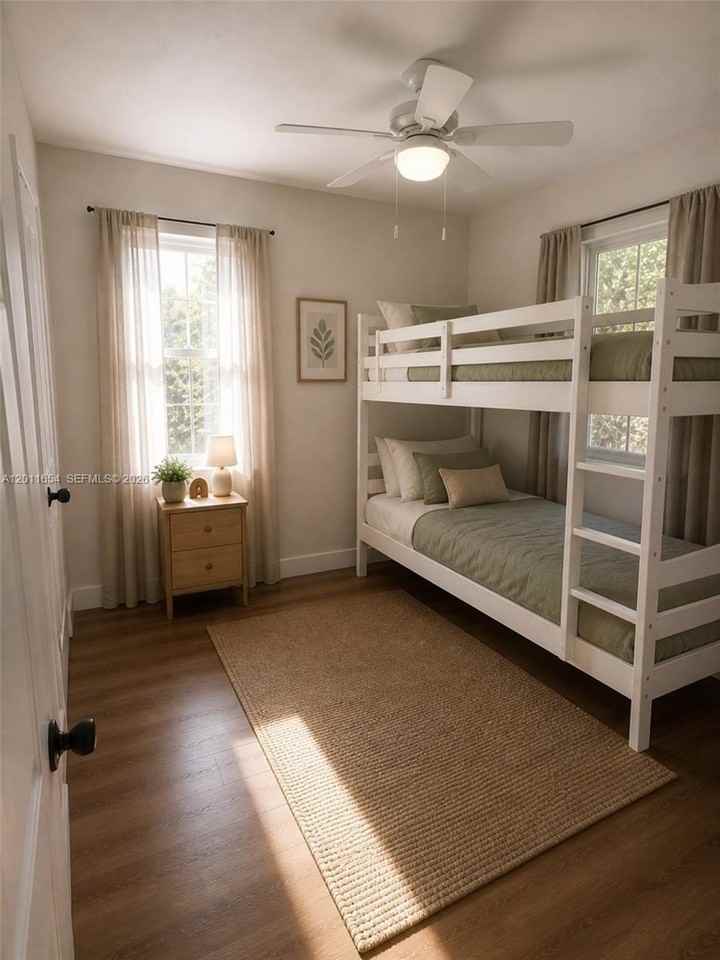 6466 Sw 14th St - Photo 4 of 10