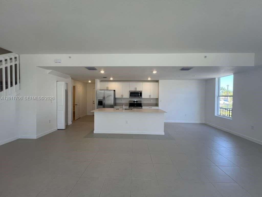 12430 Sw 248th St #9 - Photo 6 of 13