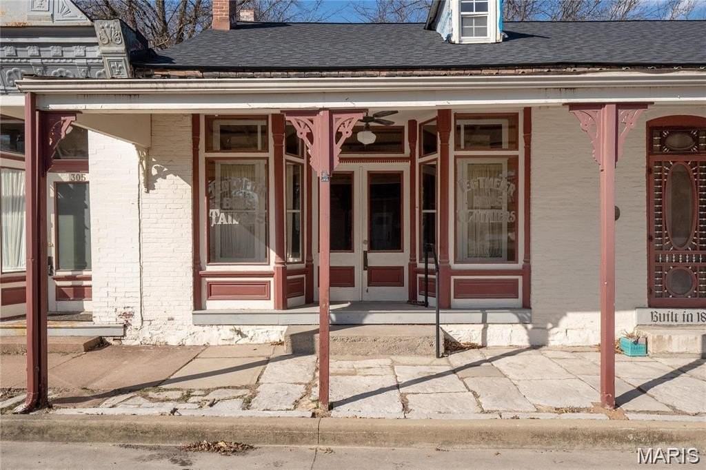 301 W Laurel St - Photo 4 of 26