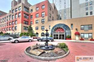 111 Mulberry St #3P - Photo 1 of 1