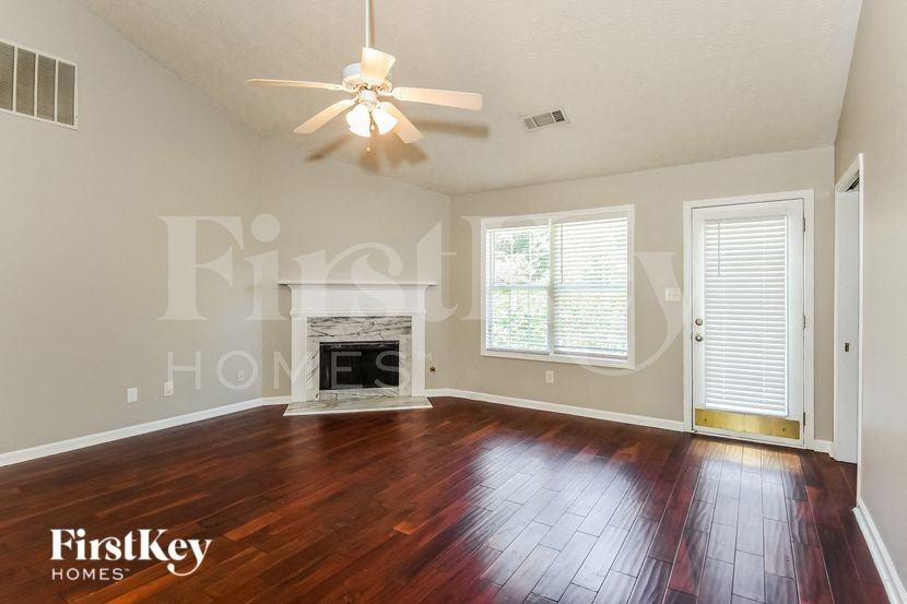 830 James Ridge Dr - Photo 2 of 16