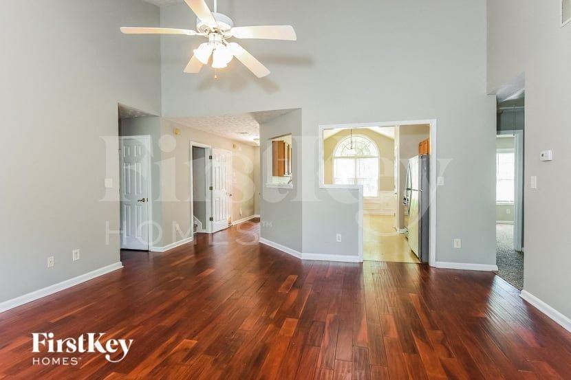 830 James Ridge Dr - Photo 4 of 16