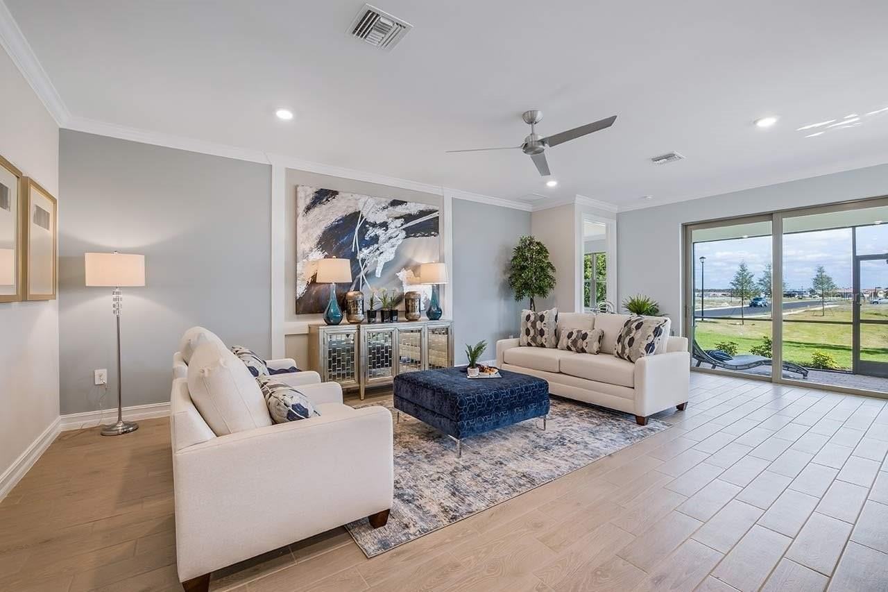 748 Ravello Blvd - Photo 4 of 34
