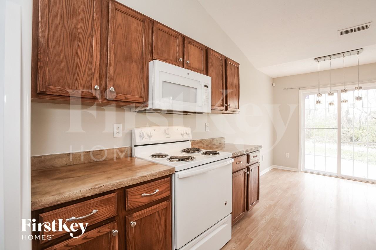 7044 N Mesquite Ct - Photo 5 of 16
