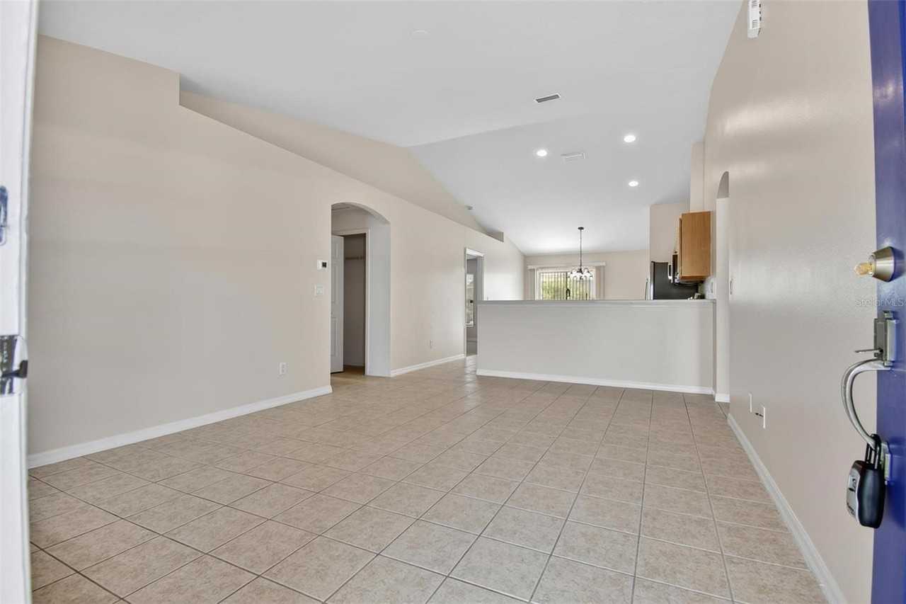 83 Lynbrook Dr #A - Photo 2 of 37