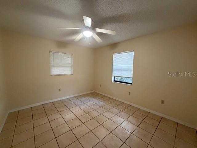 32818 Lake Square Ct #10 - Photo 5 of 8