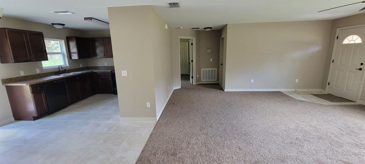5391 Nw 55th Ct - Photo 3 of 12