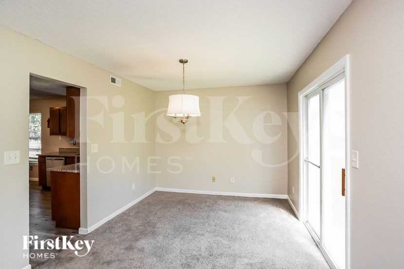 5971 Liverpool Ln - Photo 5 of 15