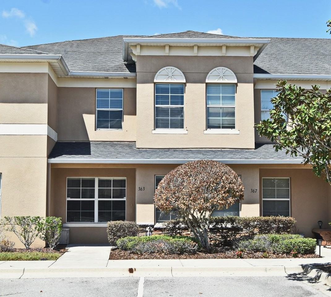 363 Carina Cir - Photo 2 of 32