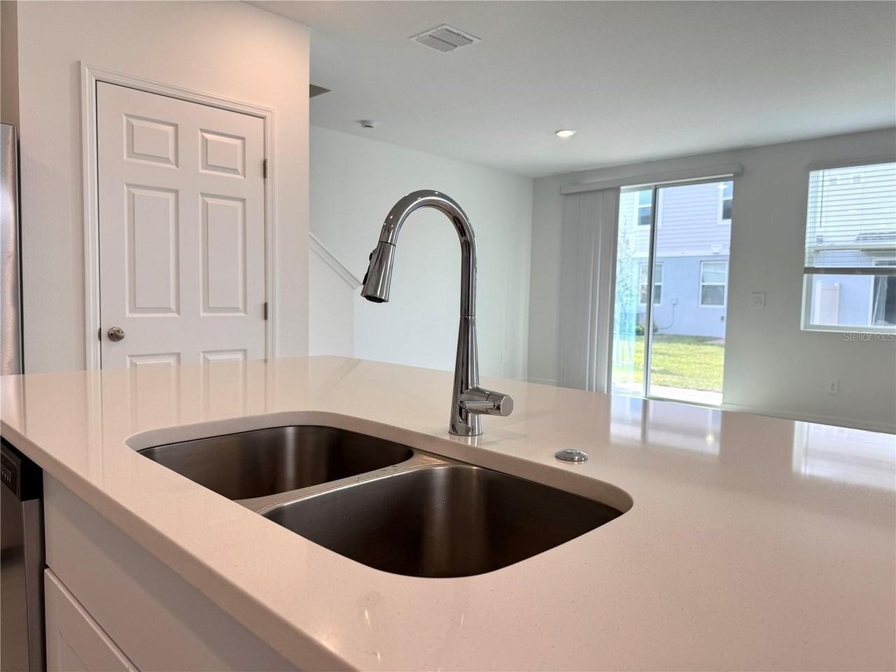 4348 Ranch House Rd - Photo 6 of 50
