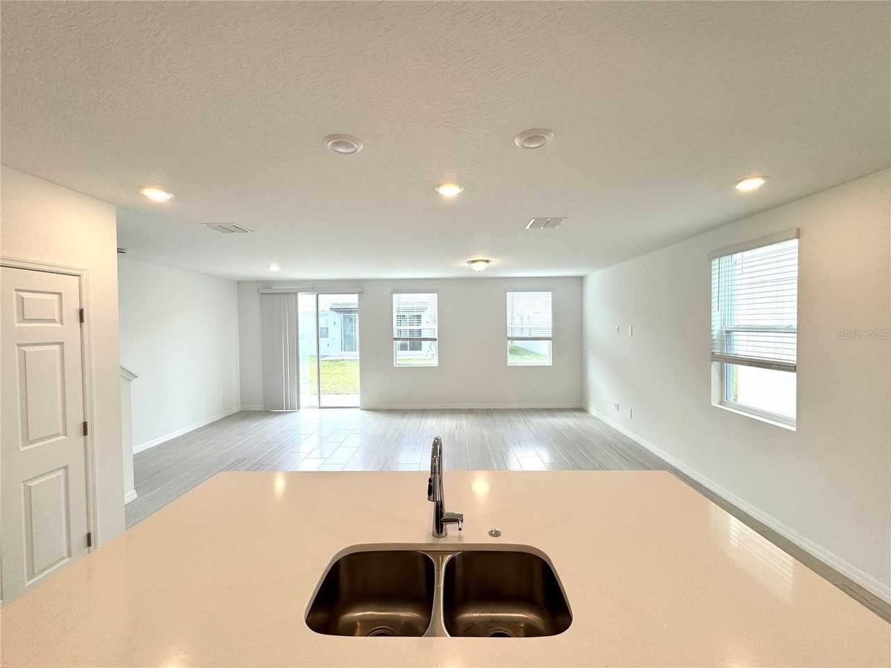 4348 Ranch House Rd - Photo 7 of 50