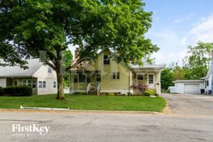 featured image of 40 2nd St