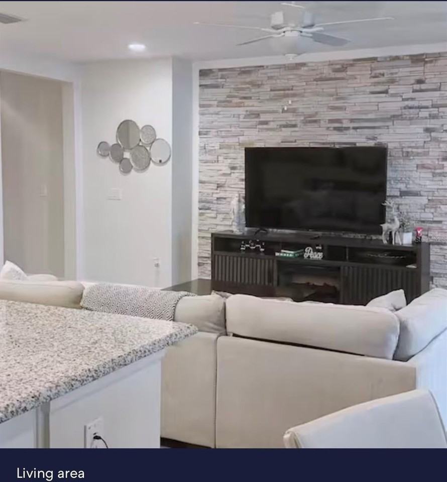 440 Tisone Ln - Photo 6 of 18