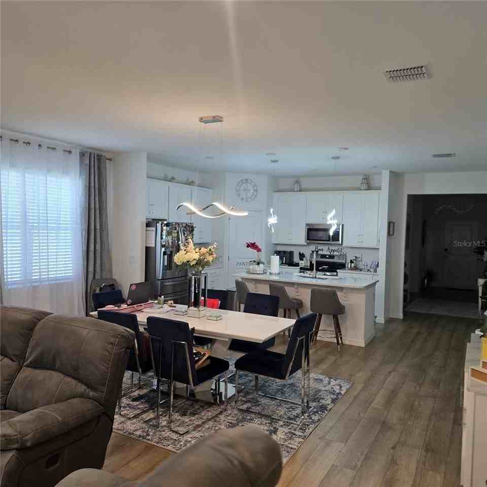 33259 Country House Dr - Photo 3 of 15