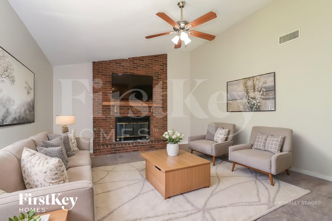 3313 Green Pasture Dr - Photo 5 of 19