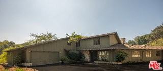 1365 N Wetherly Dr - Photo 2 of 8