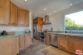 1300 Summitridge Dr - Photo 4 of 8