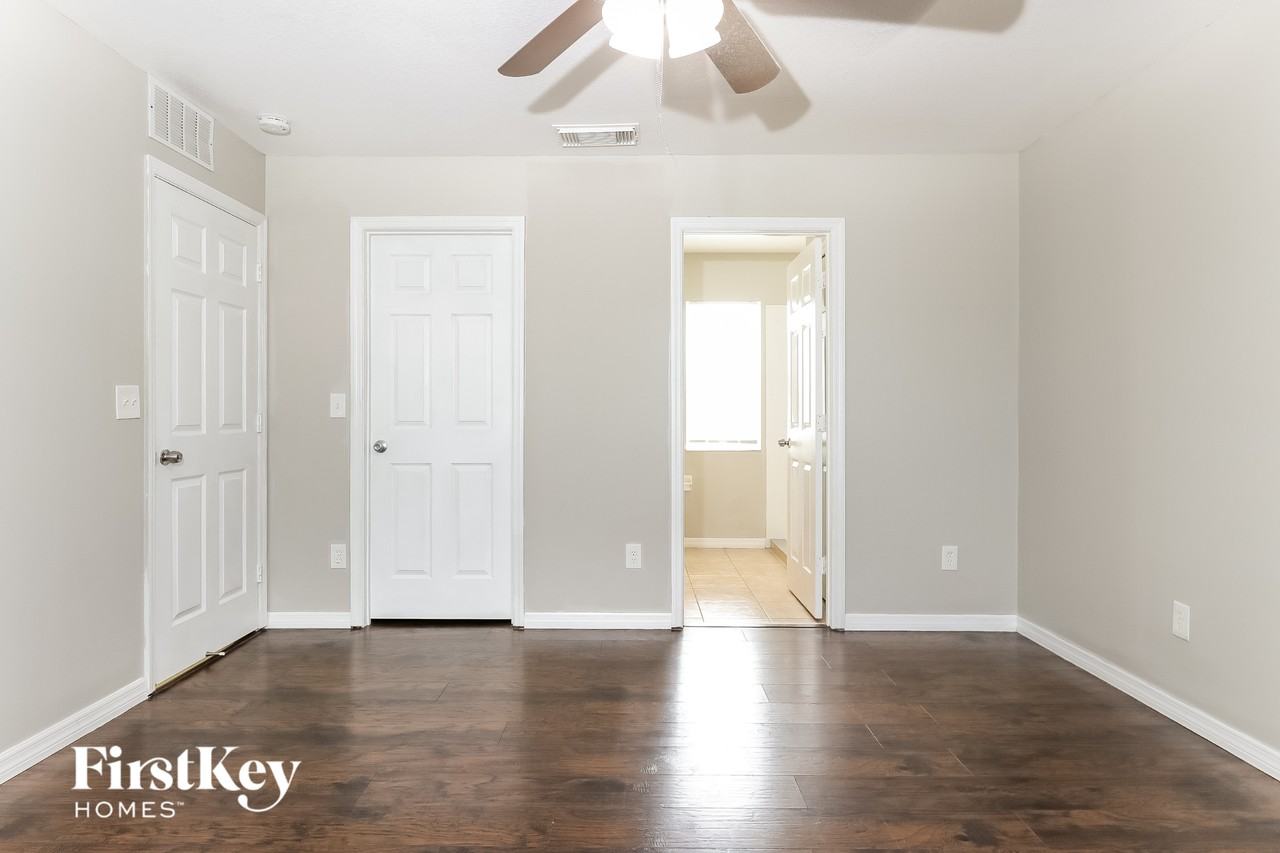 3201 Sw Collings Dr - Photo 7 of 15