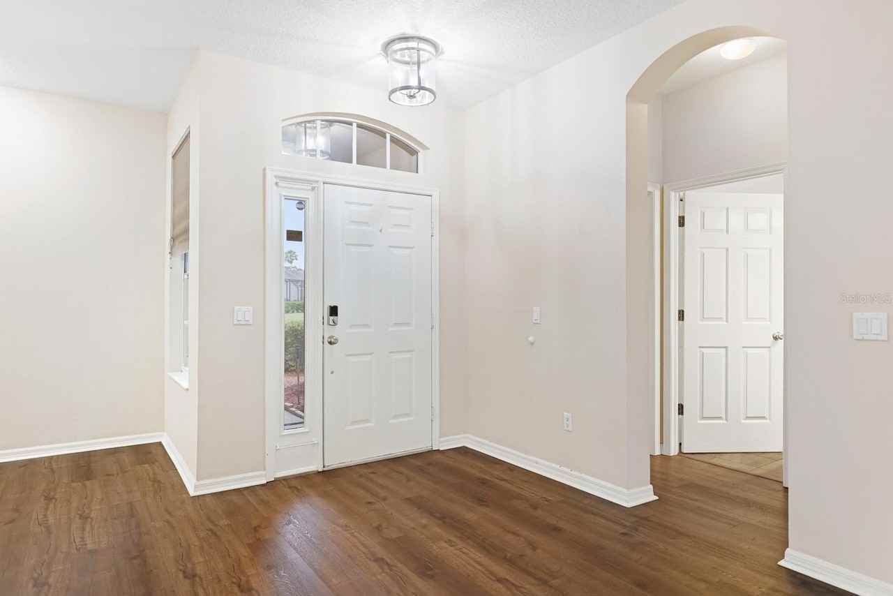 5656 Rockfield Loop - Photo 4 of 36