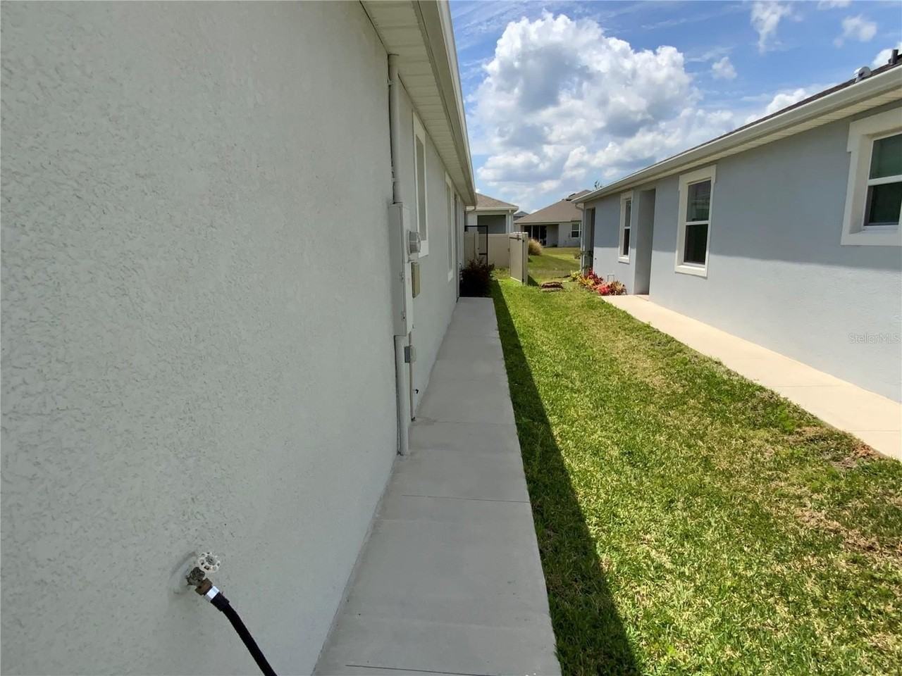 32310 Lexington St - Photo 3 of 27