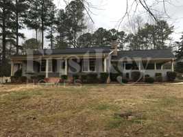 featured image of 2029 Abington Ln