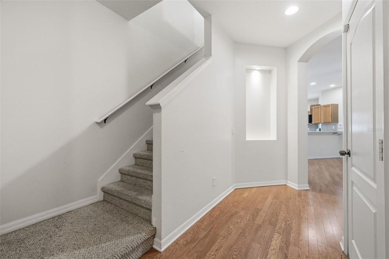 4423 Amberly Oaks Ct - Photo 3 of 25