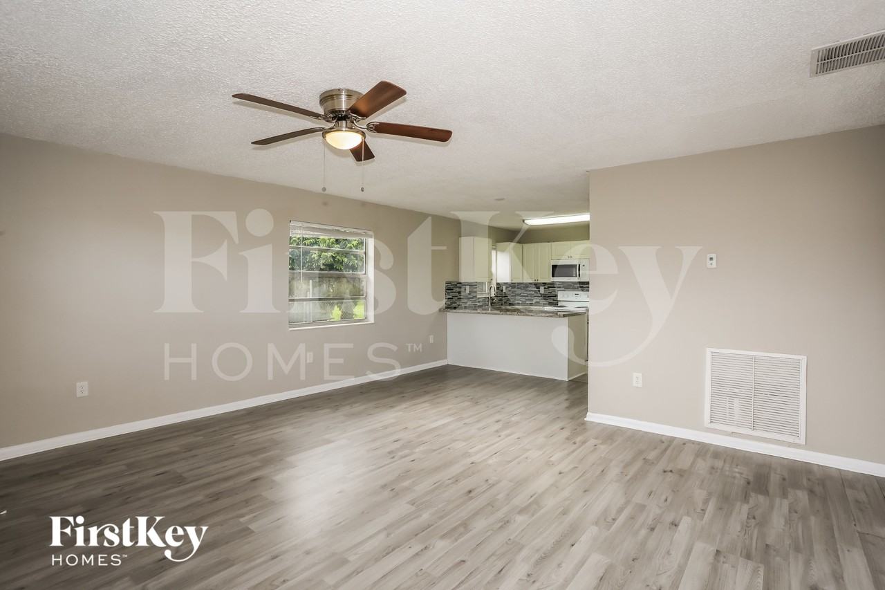 14971 Swstreet - Photo 2 of 16