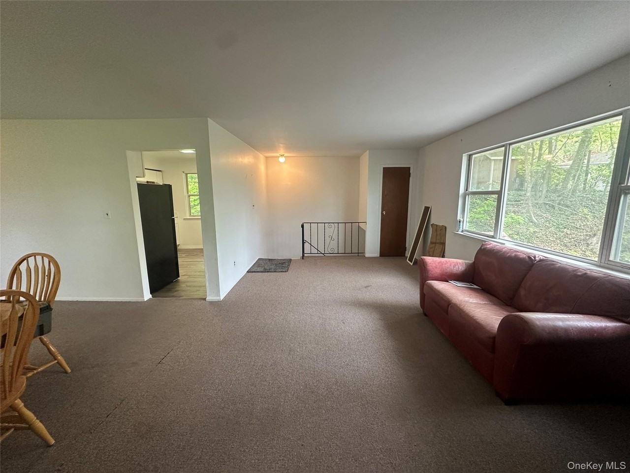 45 Hammond Rd - Photo 2 of 10