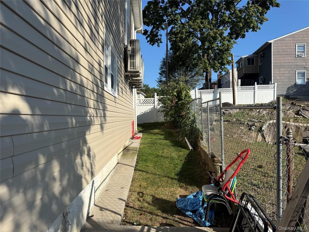 28 Tunis Ave #2 - Photo 3 of 7