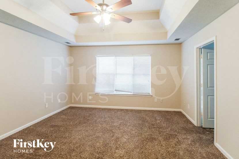 120 Heather Woods Ct - Photo 7 of 16
