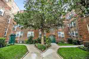 featured image of 1 Ash Pl #3A