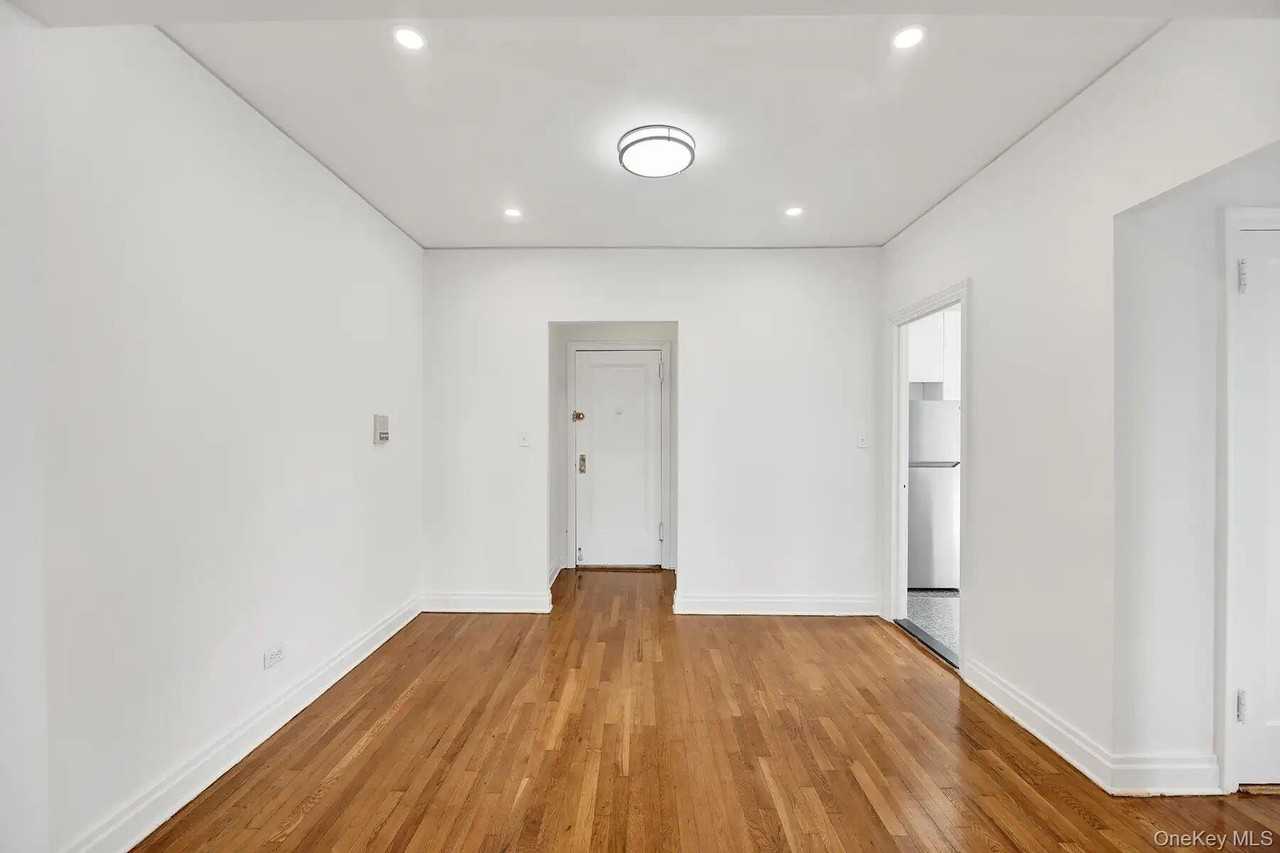 1 Ash Pl #3A - Photo 4 of 11