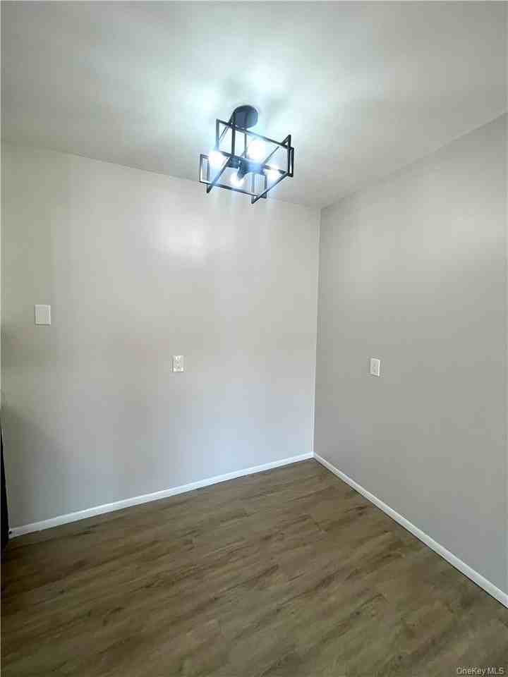 1319 Cole St #A12 - Photo 7 of 17