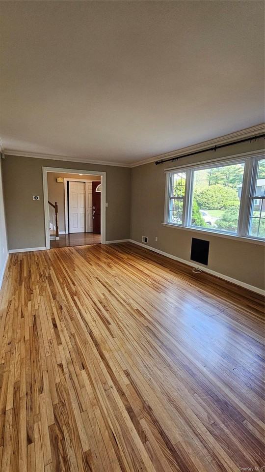 72 Schriever Ln - Photo 3 of 26