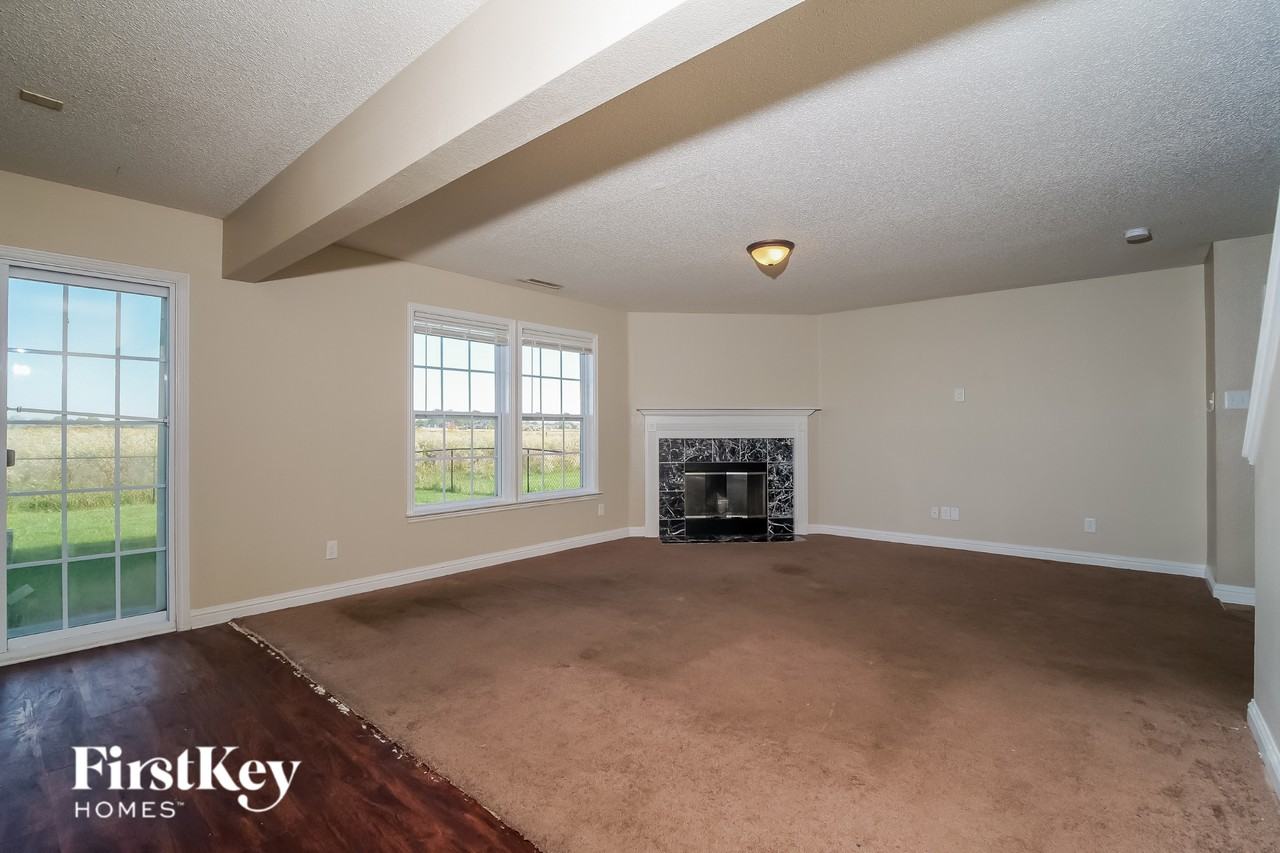 11420 Cuyahoga Dr - Photo 4 of 15