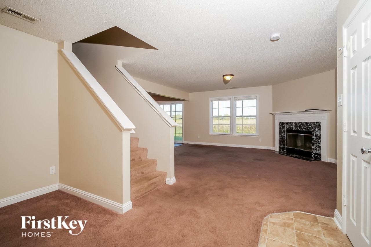 11420 Cuyahoga Dr - Photo 5 of 15