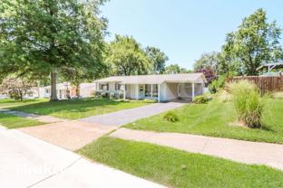 11091 Saxonhall Dr - Photo 1 of 1