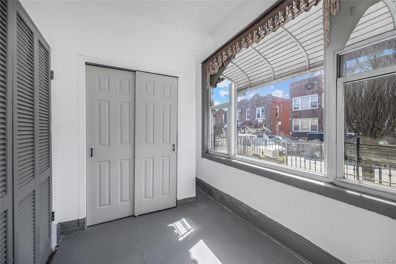 1260 Evergreen Ave #1 - Photo 7 of 15