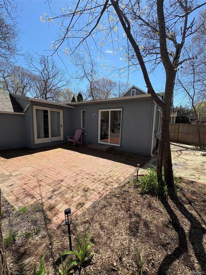 134B Montauk Hwy - Photo 2 of 18