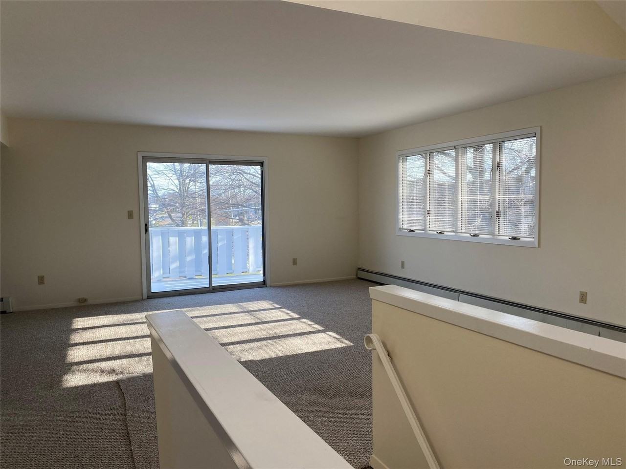 11 Claire Ct - Photo 4 of 18