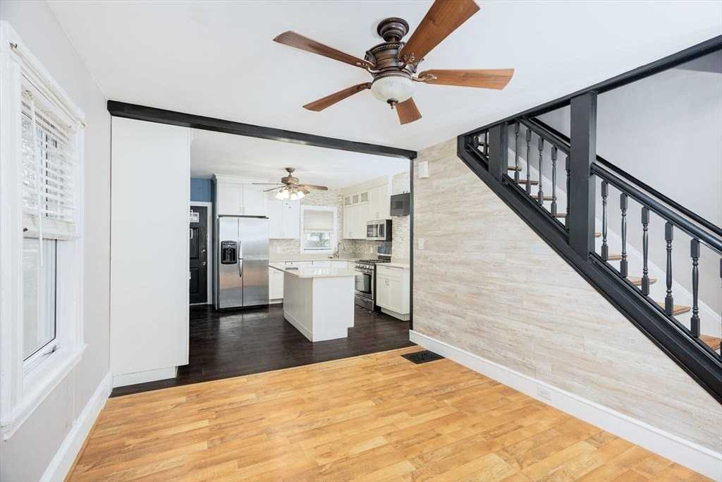86 Glover Ave #86 - Photo 3 of 25