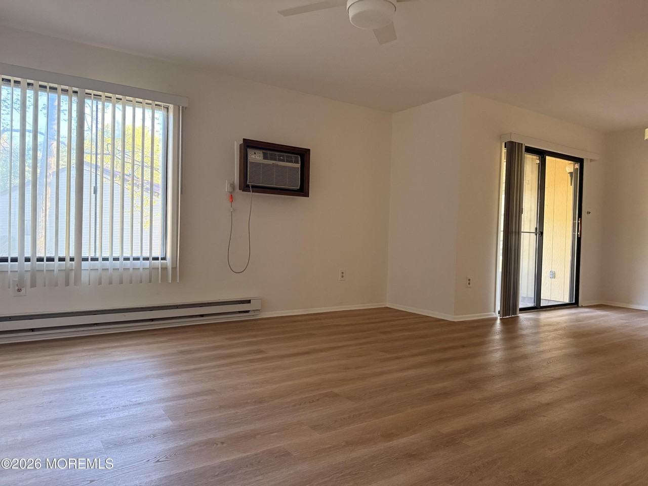 79 Overlook Way #D - Photo 6 of 9