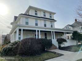 featured image of 400 Asbury Ave #4