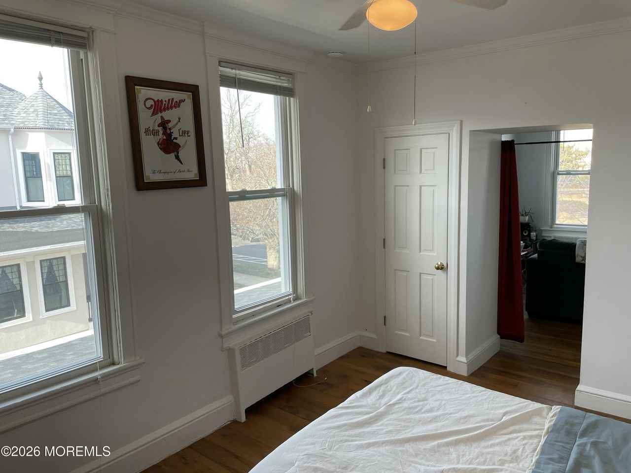 400 Asbury Ave #4 - Photo 5 of 7