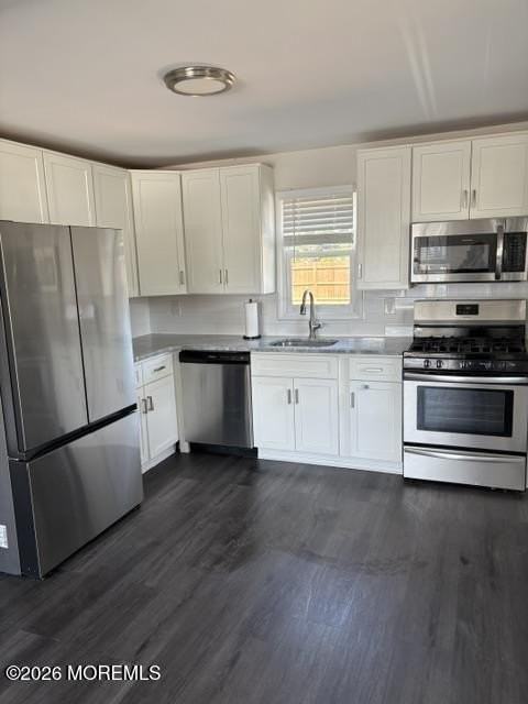 368 Sweetbriar St - Photo 2 of 9