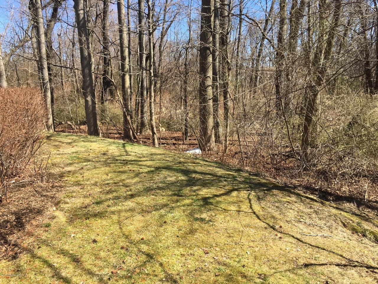 44 Poplar Ln - Photo 7 of 34