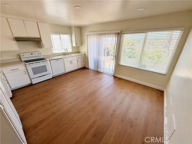 415 Calle Neblina - Photo 4 of 8