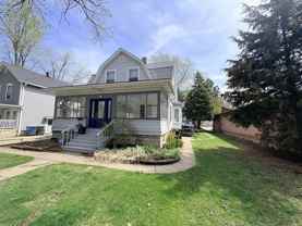 512 N Center St - Photo 1 of 1