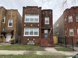 featured image of 7958 S Kingston Ave #2