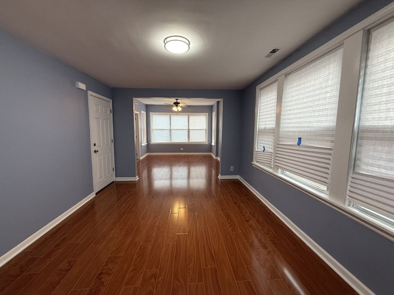 7958 S Kingston Ave #2 - Photo 3 of 9